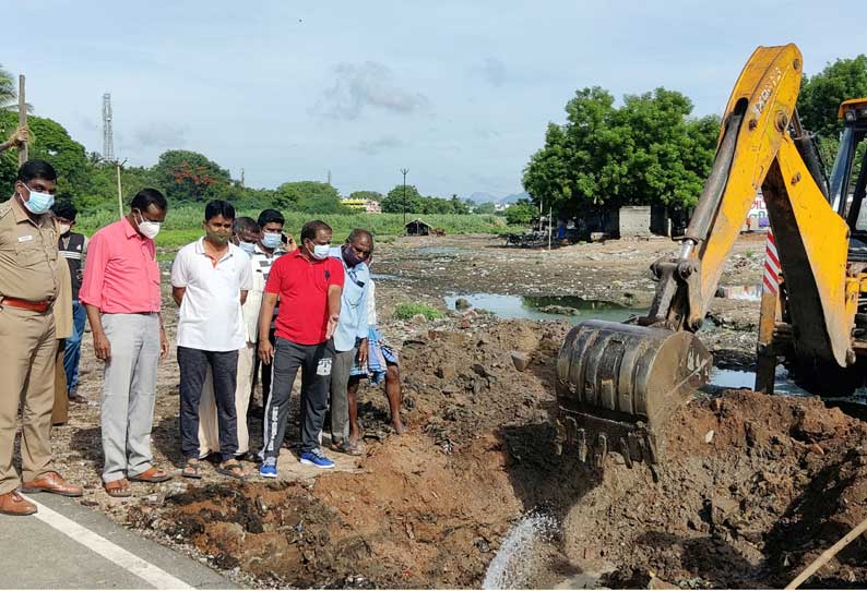 குடியாத்தத்தில் தரைப்பாலம் மதகு கண்கள் சீரமைப்பு