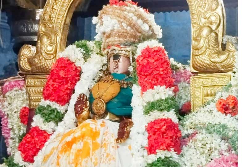 ஸ்ரீரங்கம் ரெங்கநாதர் கோவில் தாயார் சன்னதியில் உள்கோடை உற்சவம் தொடக்கம்