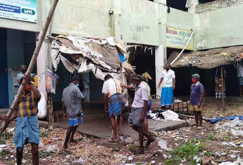 திண்டுக்கல் பூ மார்க்கெட்டில் ஆக்கிரமிப்பு அகற்றம்