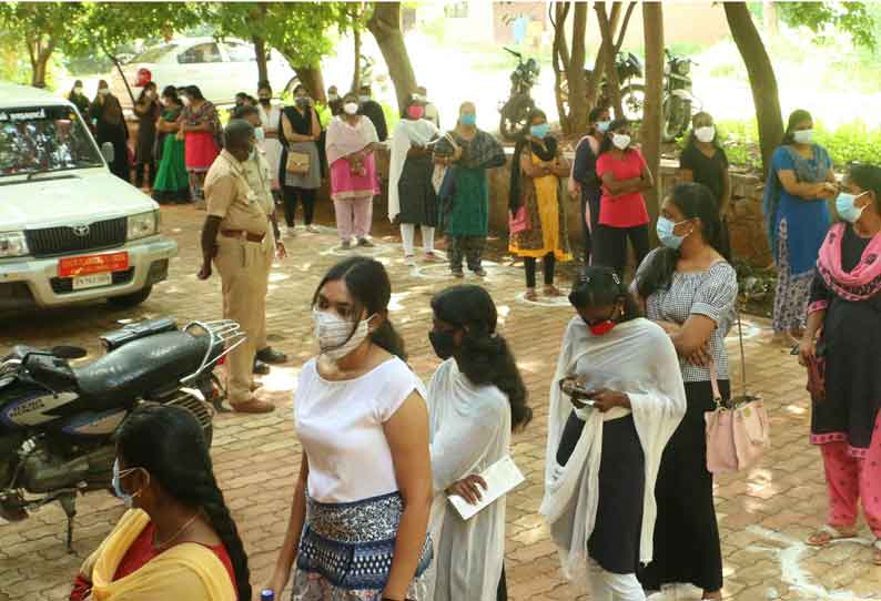 குமரியில் ஒரே நாளில் 15 ஆயிரம் பேருக்கு தடுப்பூசி போடப்பட்டது