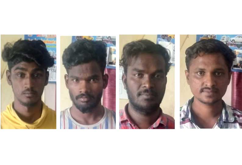 தீவட்டிப்பட்டி அருகே இறைச்சி கடை உரிமையாளர் கொலையில் 4 பேர் கைது திருச்சி கோர்ட்டில் ஒருவர் சரண்