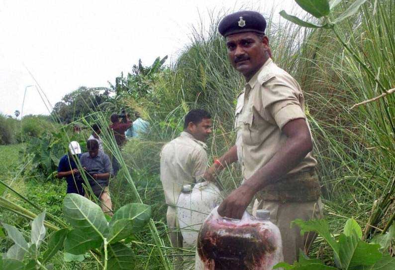 கள்ளச் சாராயம் குடித்து 19 பேர் உயிரிழப்பு ; குற்றவாளிகள் 9 பேருக்கு மரண தண்டனை 4 பேருக்கு ஆயுள்