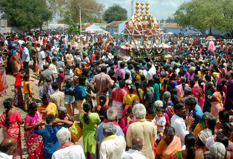 திருமூர்த்திமலை  அமணலிங்கேஸ்வரர் கோவிலில் மகா சிவராத்திரி விழா திரளான பக்தர்கள் சாமி தரிசனம்