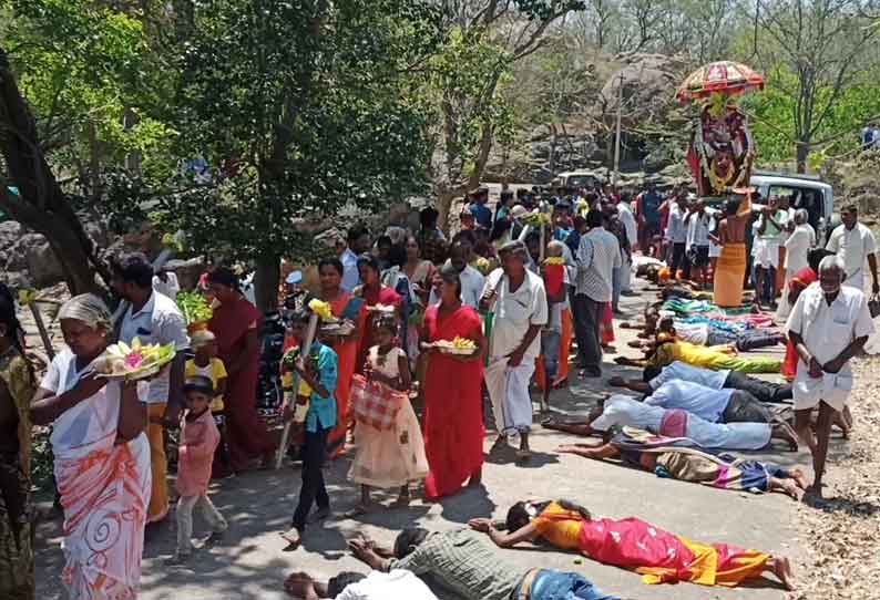 அமாவாசையையொட்டி நெருப்பூர் முத்தையன் சாமி கோவிலில் சிறப்பு பூஜை திரளான பக்தர்கள் சாமி தரிசனம்