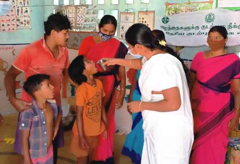 முத்தூர், நத்தக்காடையூர் பகுதிகளில் குடற்புழு நீக்க மருத்துவ முகாம்