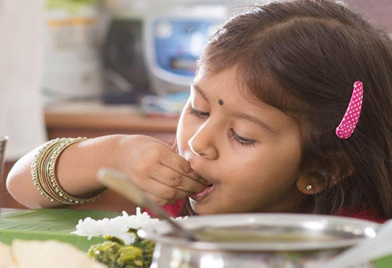 உணவை மென்று சாப்பிடுவது எப்படி?
