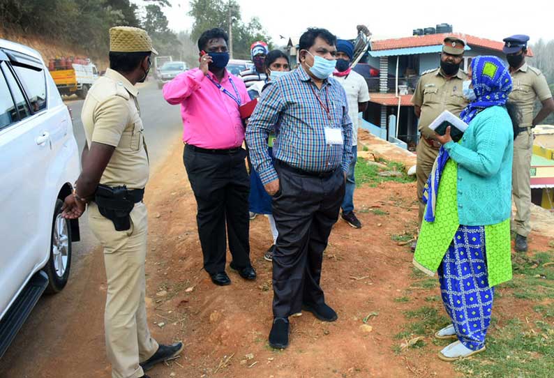 பறக்கும் படை செயல்பாடுகளை தேர்தல்  பார்வையாளர் ஆய்வு