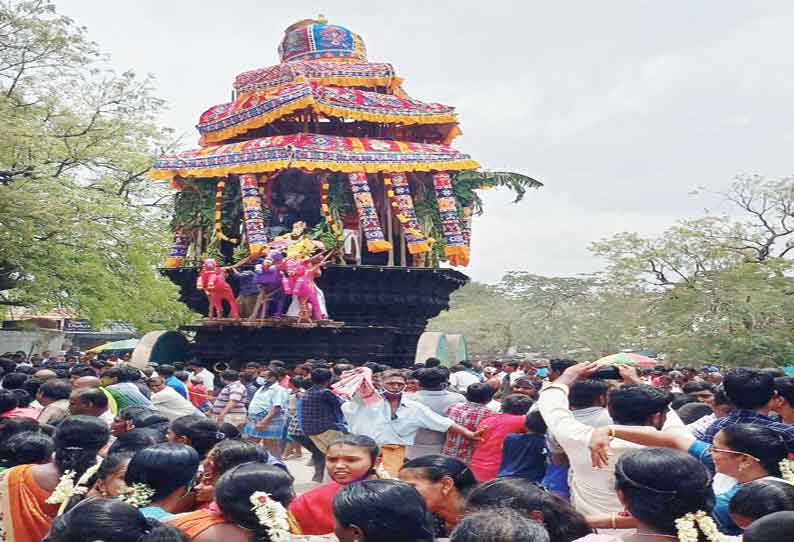 கழுகுமலை கழுகாசலமூர்த்தி கோவிலில் பங்குனி திருவிழா தேரோட்டம்