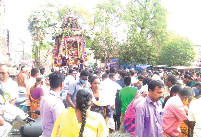 கரூர் கல்யாண பசுபதீஸ்வரர் கோவில் பங்குனி தேரோட்டம்