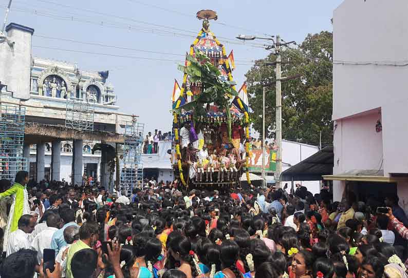 தர்மபுரி அன்னசாகரம் சிவசுப்பிரமணியசாமி கோவிலில் பங்குனி உத்திர தேரோட்டம் - திரளான பக்தர்கள் வடம் பிடித்து இழுத்தனர்