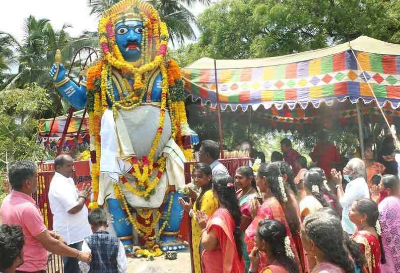 குமரி கோவில்களில் சிறப்பு வழிபாடு