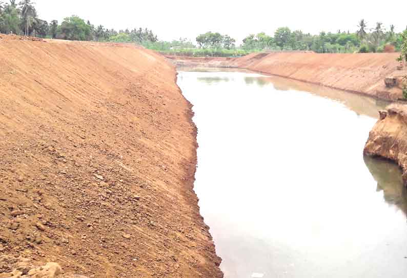 கொரோனா ஊரடங்கு எதிரொலியாக காவிரி-தெற்கு வெள்ளாறு வாய்க்கால் வெட்டும் பணி தற்காலிகமாக நிறுத்தம்