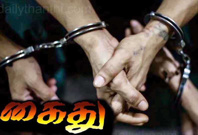 தடுப்பு காவல் சட்டத்தில் சாராய வியாபாரிகள் 2 பேர் கைது