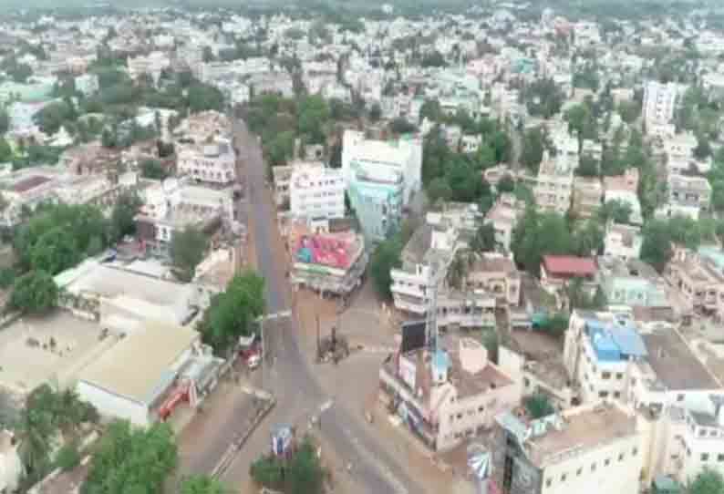 வெறிச்சோடிய காரைக்குடி நகரம்