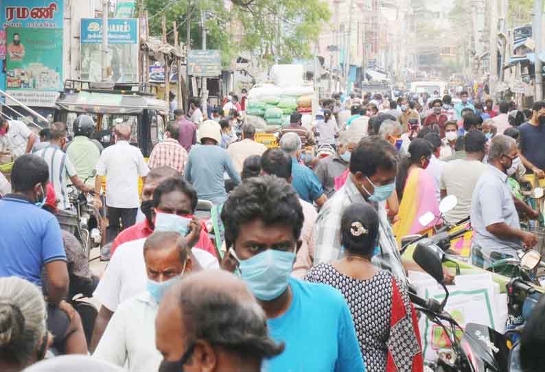 நாளை முதல் முழு ஊரடங்கு எதிரொலி; பிற்பகலில் அனைத்து கடைகளும் திறக்கப்பட்டன