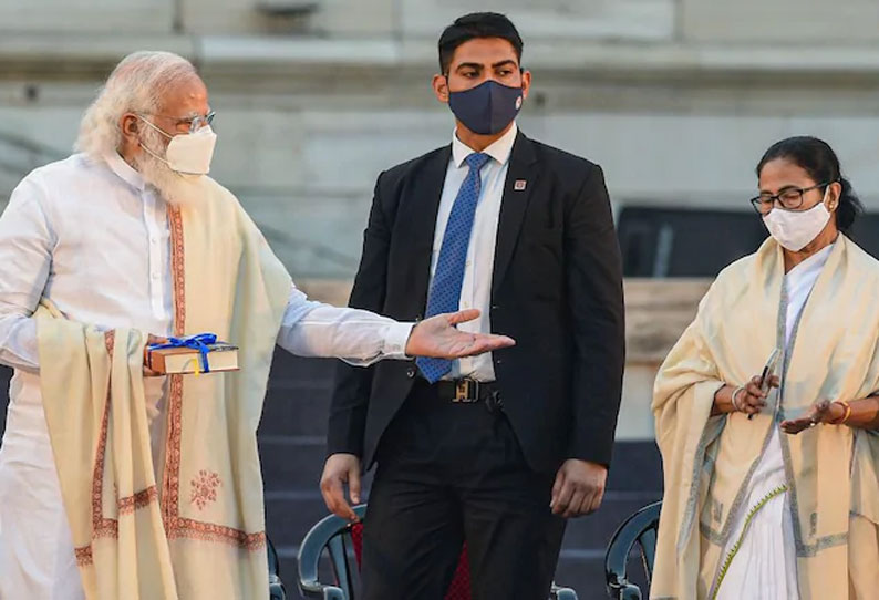 பிரதமர் மோடியை இன்று சந்திக்கிறார் மே.வங்க முதல்-மந்திரி மம்தா பானர்ஜி