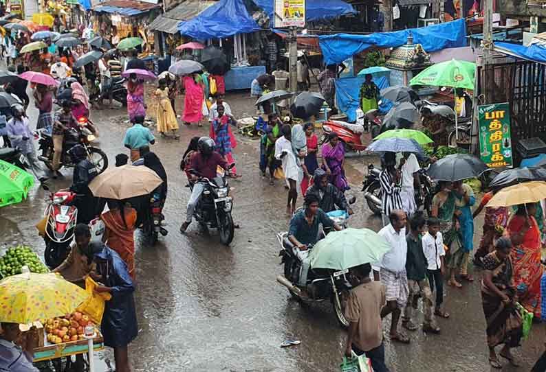 திருவாரூர் மாவட்ட கடைவீதியில் மக்கள் கூட்டம் அலைமோதியது