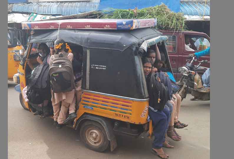 விபத்துக்கு வித்திடும் விபரீத பயணம்