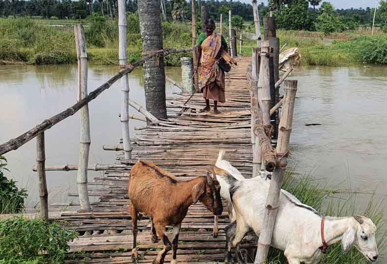 மேலகூத்தங்குடி பகுதி துண்டிக்கப்படும் அபாயம்