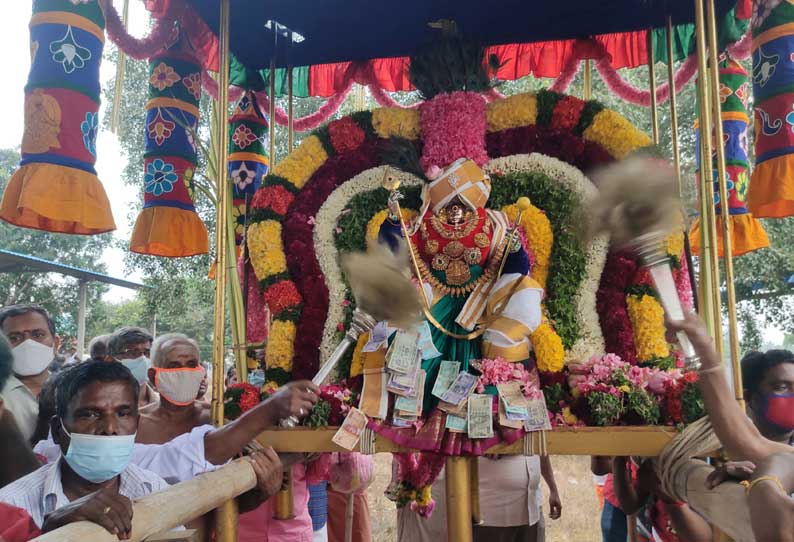 நாமக்கல் மாவட்டத்தில் முருகன் கோவில்களில் கந்த சஷ்டி விழா-பக்தர்கள் சாமி தரிசனம்