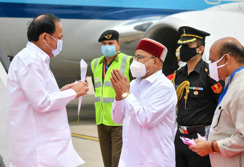 பெங்களூருவில் தொழில்நுட்ப மாநாடு தொடங்கியது; மோடி இன்று பங்கேற்பு