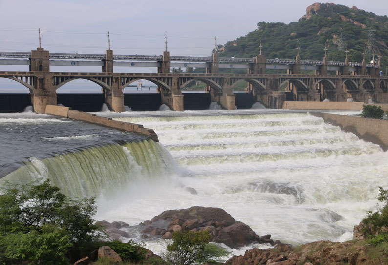 மேட்டூர் அணைக்கு நீர்வரத்து 45 ஆயிரம் கனஅடியாக அதிகரிப்பு