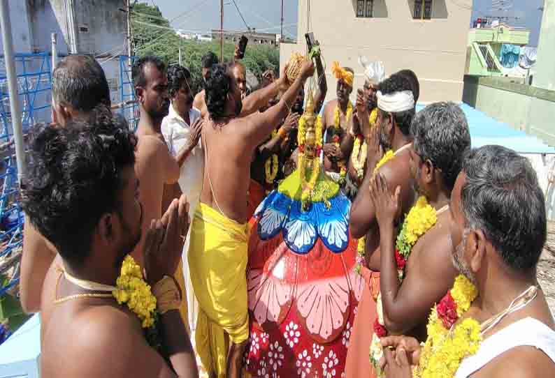 சந்தன மாரியம்மன் கோவில் கும்பாபிஷேகம்