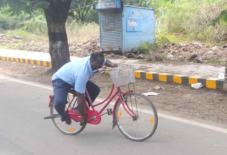 நூதன முறையில் உடற்கல்வி ஆசிரியர் விழிப்புணர்வு