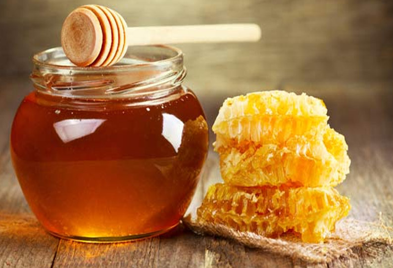 Simple ways to check pure honey | சுத்தமான தேனை அறிய எளிய வழிகள்