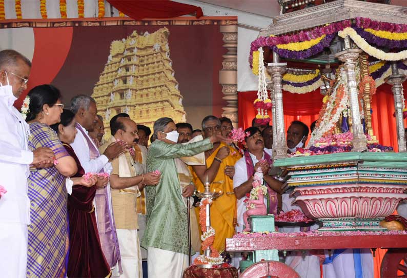 உலக புகழ்பெற்ற மைசூரு தசரா விழா கோலாகல தொடக்கம்