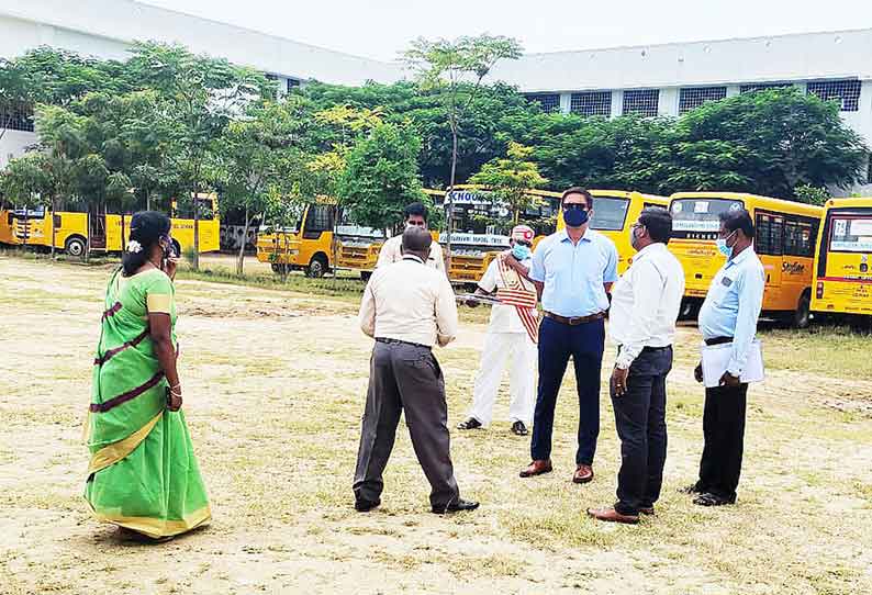 வாக்கு எண்ணும் மையத்தில் கலெக்டர் குமாரவேல் பாண்டியன் ஆய்வு