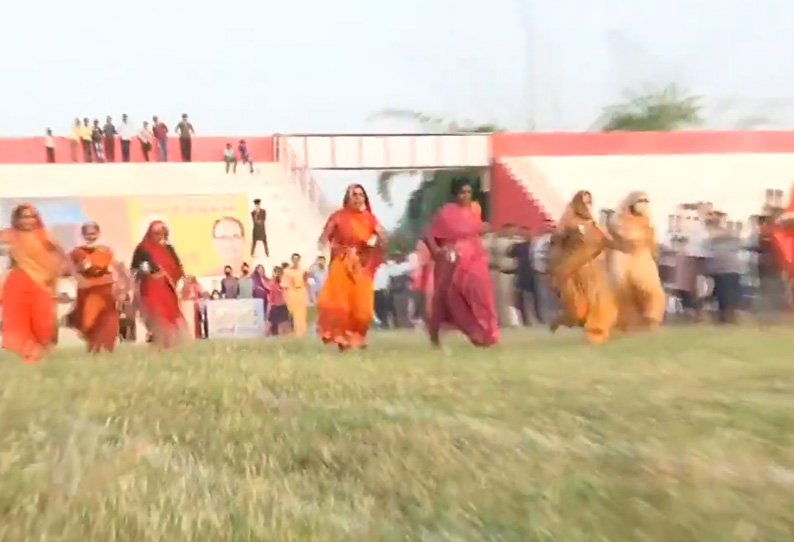 மத்திய பிரதேசத்தில் வயதான பெண்கள் பங்கேற்ற ஓட்டப் பந்தயம்