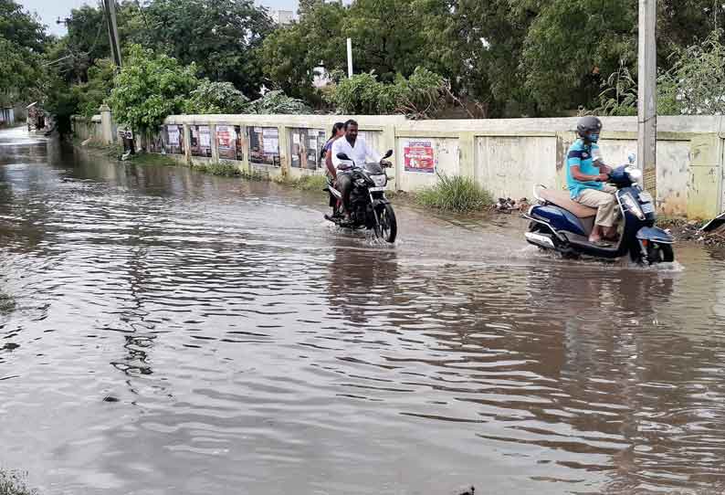 காங்கேயம்  பகுதிகளில் நேற்று பரவலான மழை