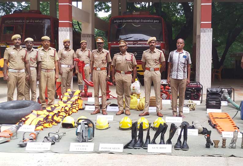 வடகிழக்கு பருவமழையையொட்டி மீட்பு பணிகளுக்கு தயார் நிலையில் தீயணைப்பு துறை மாவட்ட அலுவலர் ராபின் காஸ்ட்ரோ தகவல்