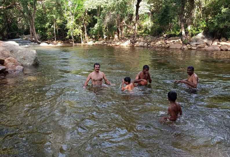 களக்காடு தலையணை மீண்டும் திறப்பு