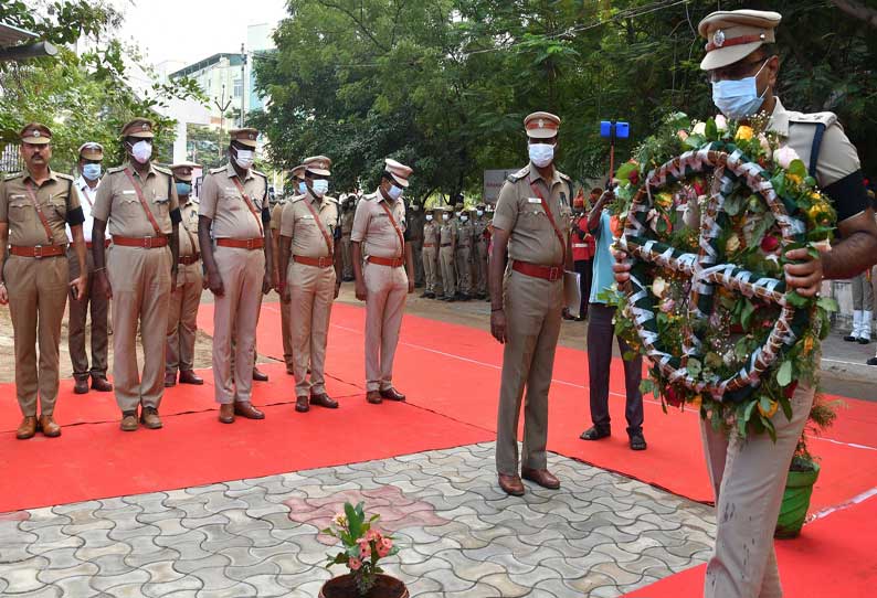 தூத்துக்குடியில் பணியின் போது வீரமரணம் அடைந்த போலீசாருக்கு அஞ்சலி