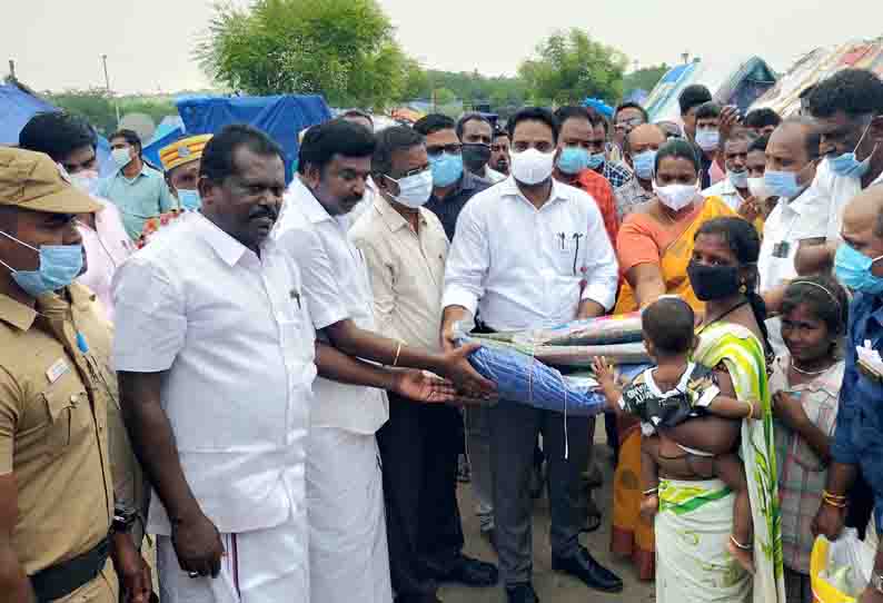 மழை வெள்ளத்தால் பாதித்த பகுதியை கலெக்டர் பார்வையிட்டார்