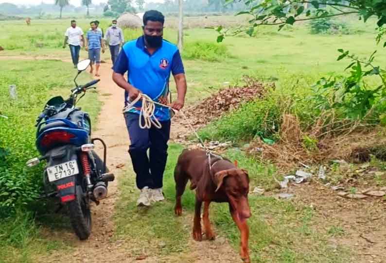 கத்தி முனையில் வங்கி ஊழியர் குடும்பத்தினரிடம் ரூ.7 லட்சம் நகைகள் கொள்ளை  திண்டிவனத்தில் முகமூடி கொள்ளையர்கள் அட்டூழியம்