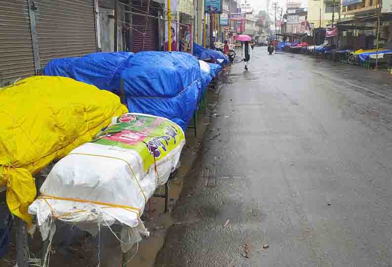 காரைக்குடியில் விடிய விடிய சாரல் மழை