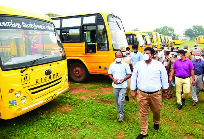 பள்ளி குழந்தைகளை ஏற்றிச்செல்ல தகுதியில்லாத வாகனங்கள் ரத்து செய்யப்படும்