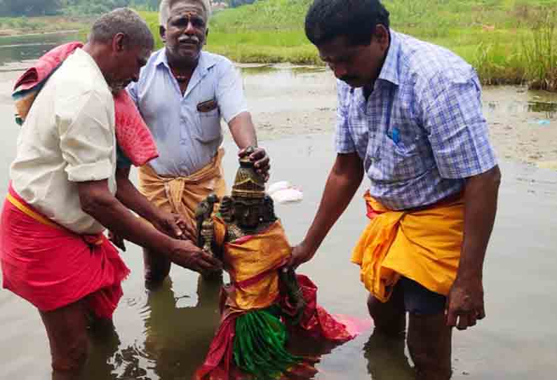 வைகையில் கிடைத்த அம்மன் சிலை