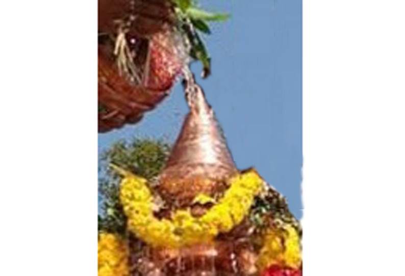 பேச்சியம்மன்- பெரியசாமி கோவில் கும்பாபிஷேகம்