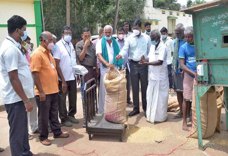 ஆனைமலையில் நெல் கொள்முதல் மையம் திறப்பு