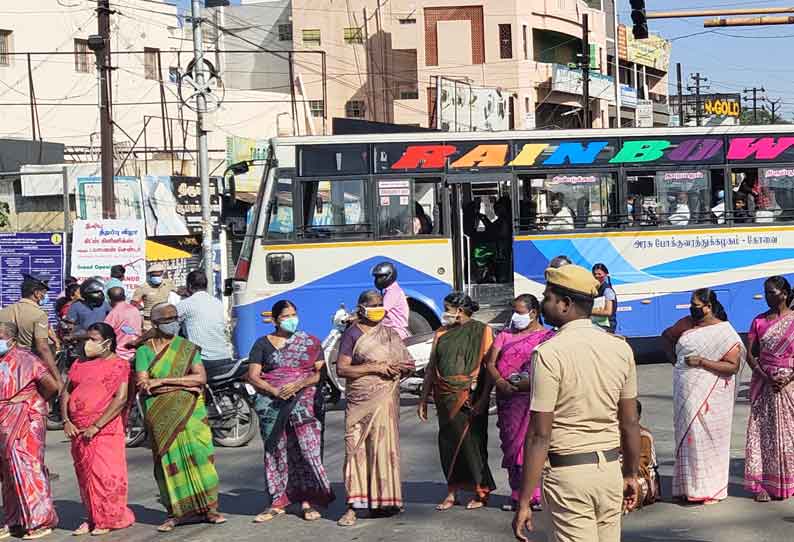 பொதுமக்கள் திடீர் சாலைமறியல்