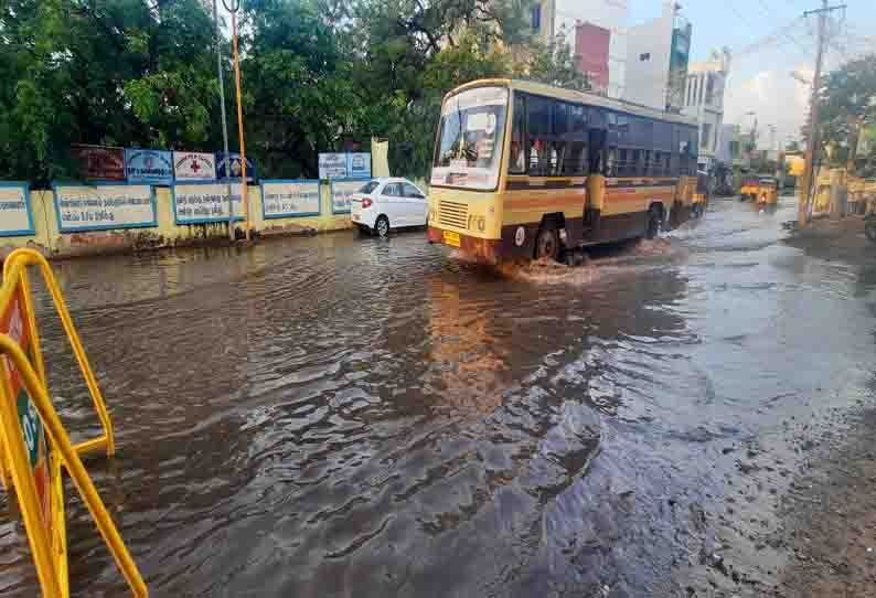 ராமேசுவரத்தில் திடீர் மழை