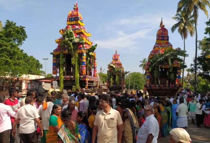 குற்றாலநாத சுவாமி கோவிலில் சித்திரை விசு தேரோட்டம்