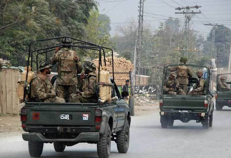 Two Other Terrorist Attacks In Pakistan Kill 8 Soldiers | பாகிஸ்தானில் ...