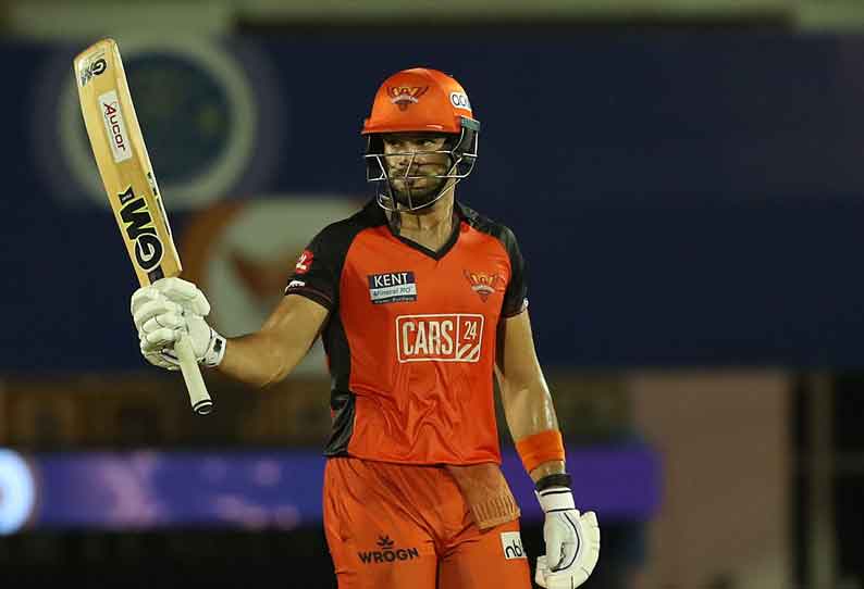 ஐபிஎல் : கொல்கத்தா அணியை வீழ்த்தி ஹைதராபாத் அணி அபார வெற்றி