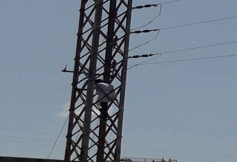 கிணத்துக்கடவில் உயர்மின் கோபுரத்தில் ஏறி தற்கொலை மிரட்டல் விடுத்த விவசாயியால் பரபரப்பு