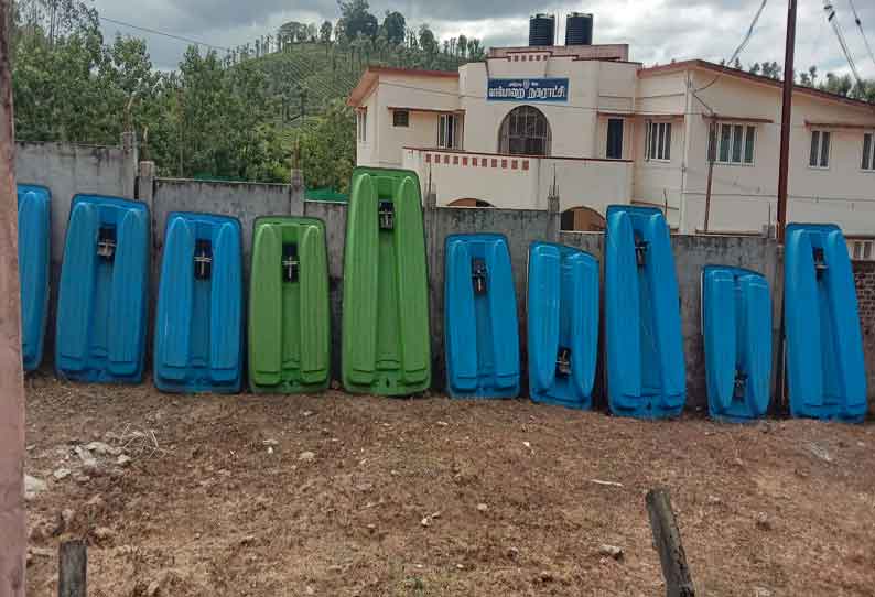 வால்பாைறக்கு சுற்றுலா பயணிகள் வருகை அதிகரிப்பு நீரார் அணையில் படகு சவாரி தொடங்கப்படுமா? வால்பாைறக்கு சுற்றுலா பயணிகள் வருகை அதிகரிப்பு நீரார் அணையில் படகு சவாரி தொடங்கப்படுமா?